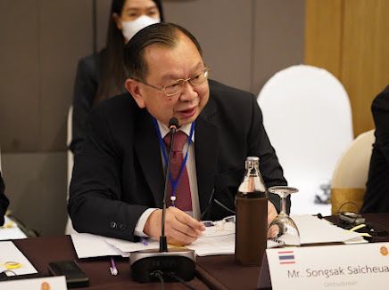 Ombudsman of Thailand, Songsak Saicheua.